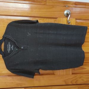 American Eagle Gray Shirt